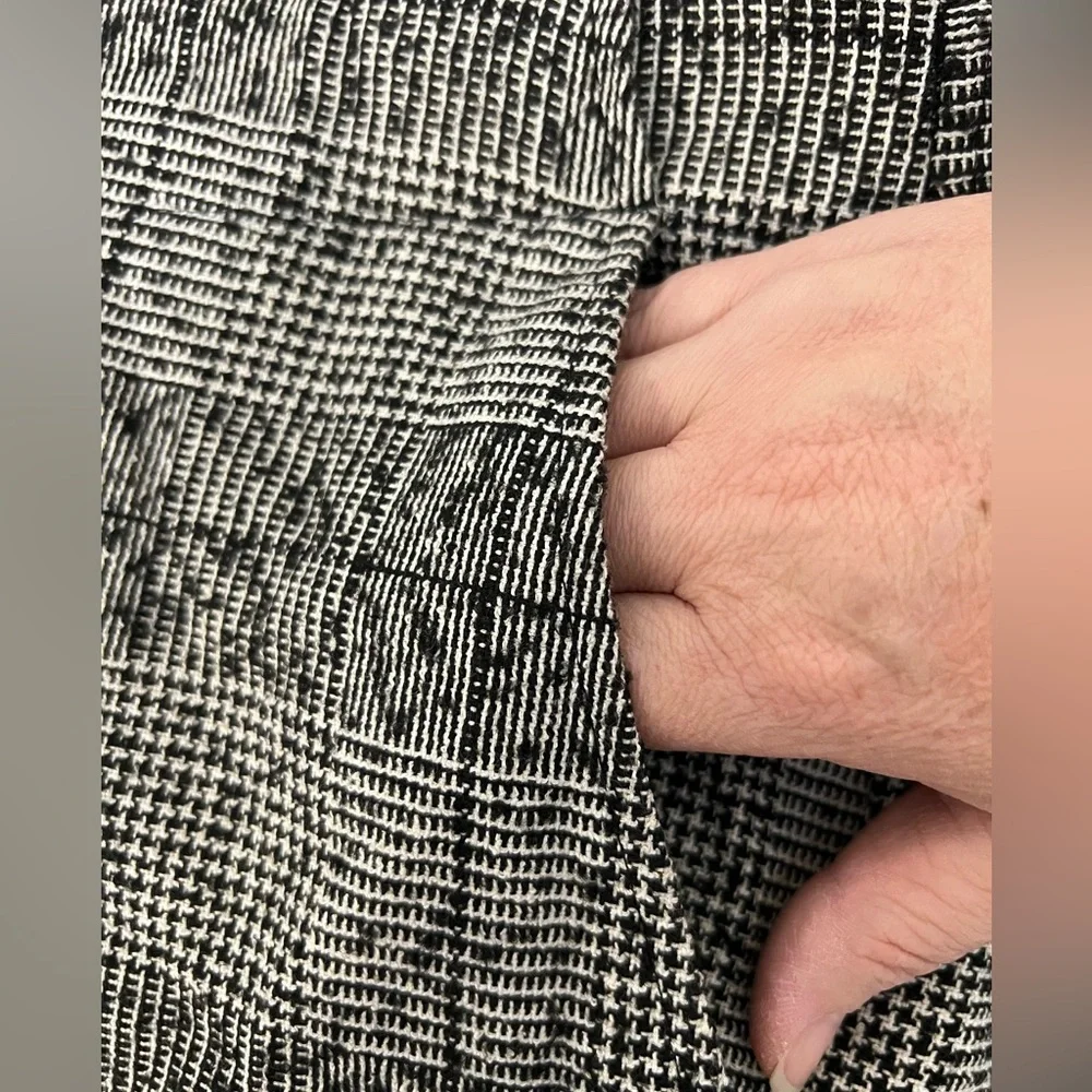ASOS Men’s Black and White Plaid Dress Pants size 34”x 34” - Picture 8 of 8